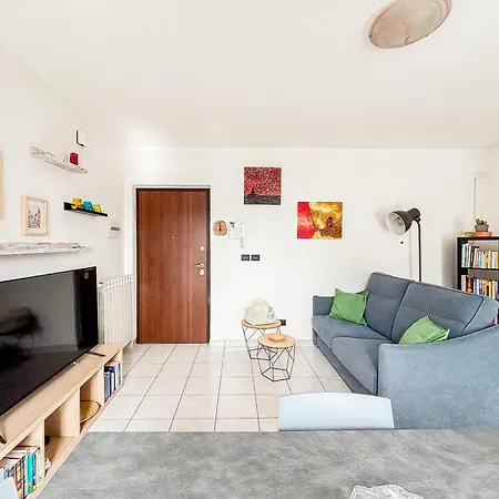 Apartment Yuna Rent - Residenza Dei Colli *