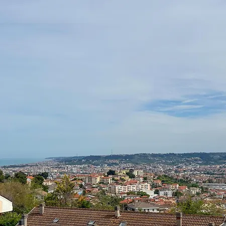 Appartamento Yuna Rent - Residenza Dei Colli *