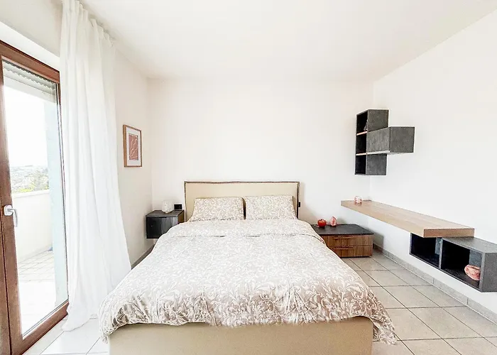Yuna Rent - Residenza Dei Colli Daire Pescara