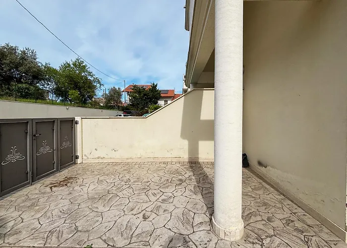 Daire Yuna Rent - Residenza Dei Colli *